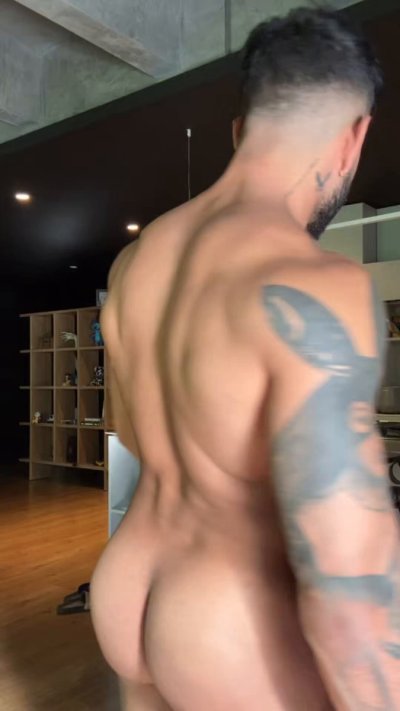 Watch Alejo Ospina's leaked NSFW video on TwXstars