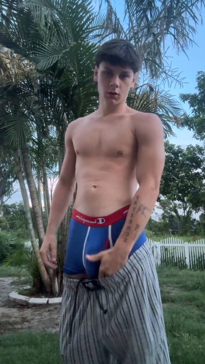 Watch NATHAN (300k)'s leaked NSFW video on TwXstars