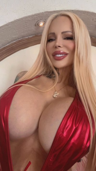 Watch SABRINA SABROK's leaked NSFW video on TwXstars