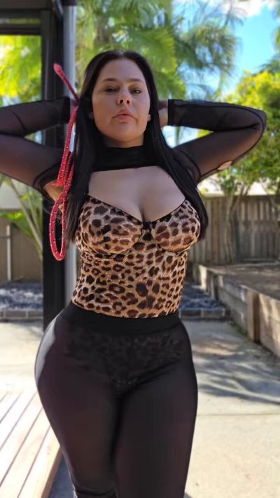 Watch Mandy Lee's leaked NSFW video on TwXstars