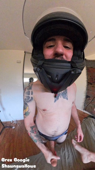 Watch Brex Boogie 🏳️‍⚧️'s leaked NSFW video on TwXstars