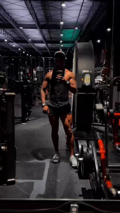 Watch your fave kuya 🇵🇭's leaked NSFW video on TwXstars