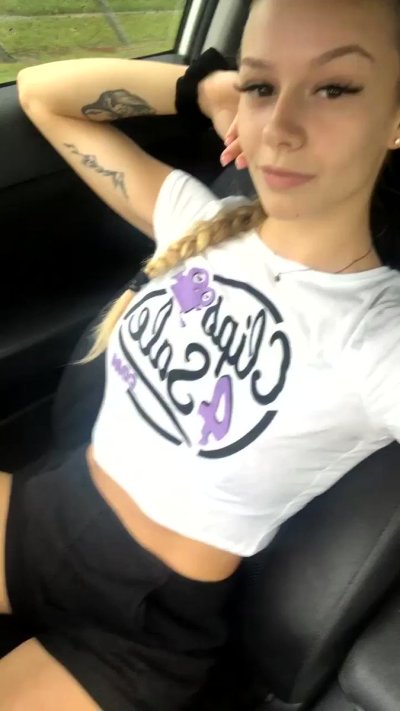 Watch naomi 💘's leaked NSFW video on TwXstars