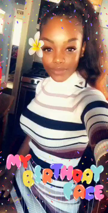 Watch Mom's leaked NSFW video on TwXstars