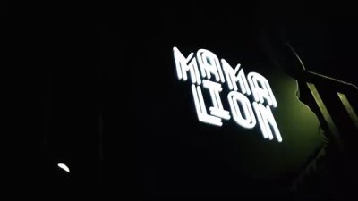 Watch Leon Thomas's leaked NSFW video on TwXstars