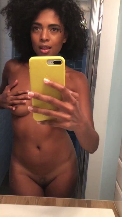 Watch LunaCorazon's leaked NSFW video on TwXstars