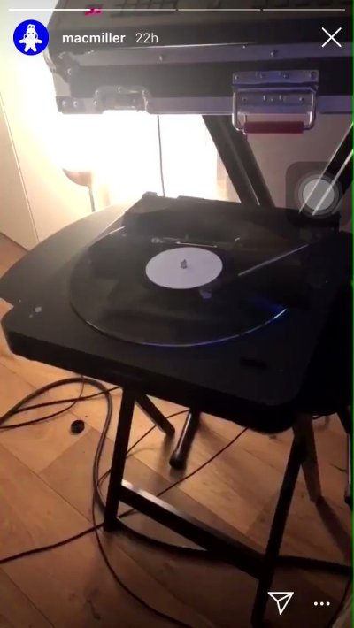 Watch sade's leaked NSFW video on TwXstars