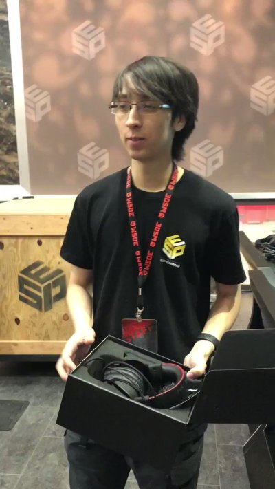 Watch Moxxi's leaked NSFW video on TwXstars