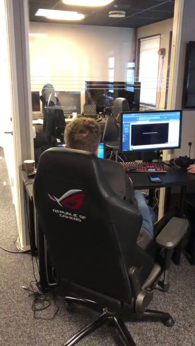 Watch Moxxi's leaked NSFW video on TwXstars