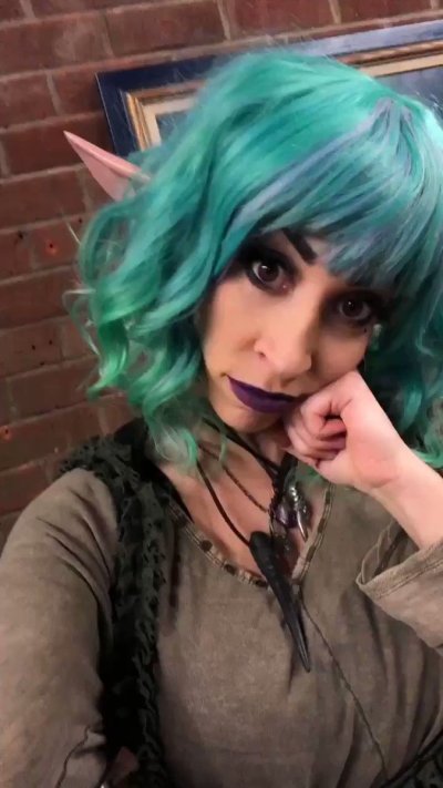 Watch VividVivka 💜's leaked NSFW video on TwXstars