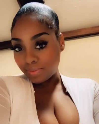 Watch Missdridri's leaked NSFW video on TwXstars