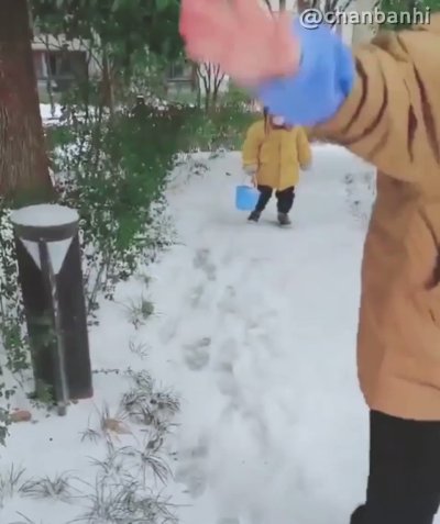 Watch chan's leaked NSFW video on TwXstars