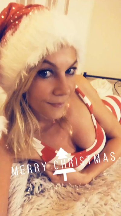 Watch Miley Weasel's leaked NSFW video on TwXstars