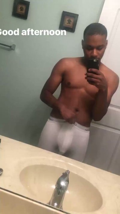 Watch H U N C H O's leaked NSFW video on TwXstars