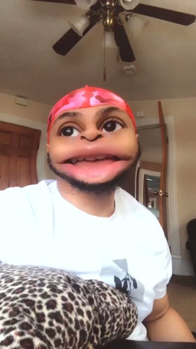 Watch HEAVY C🌻🐻's leaked NSFW video on TwXstars