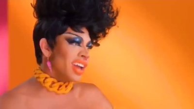 Watch Yvie Oddly (blue checkmark)'s leaked NSFW video on TwXstars