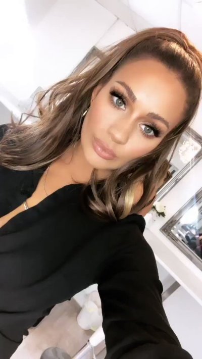 Watch Holly Peers's leaked NSFW video on TwXstars