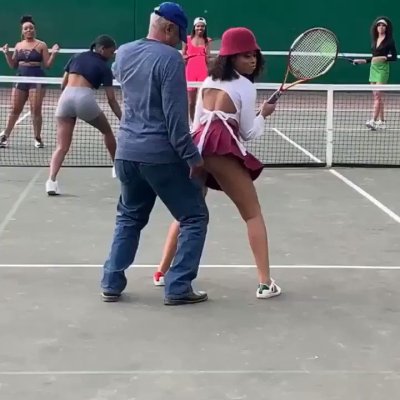 Watch lovechade🇻🇮's leaked NSFW video on TwXstars