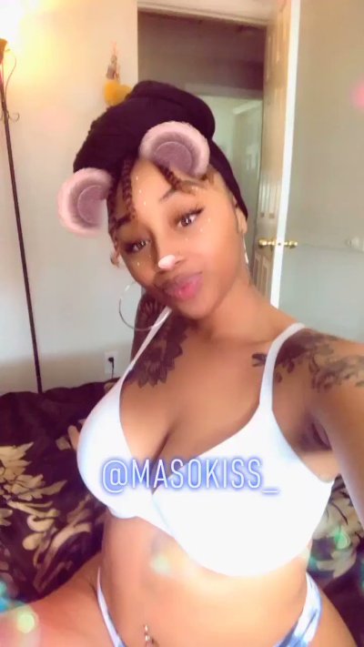Watch Gatekeeper of the cheeks🍑's leaked NSFW video on TwXstars