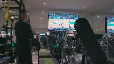 Watch Tom Brady's leaked NSFW video on TwXstars