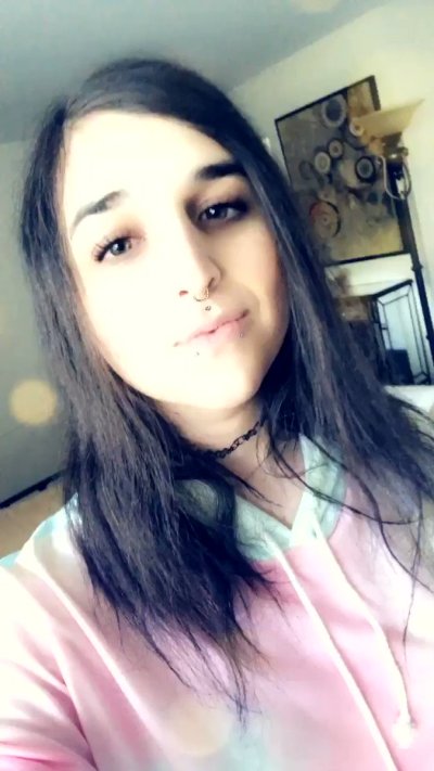 Watch EmilyRoseIV's leaked NSFW video on TwXstars