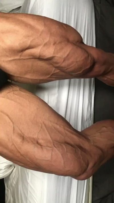 Watch Drew Alexander Pro's leaked NSFW video on TwXstars