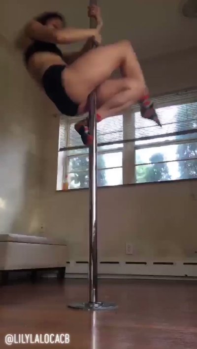 Watch temporarily away 💕's leaked NSFW video on TwXstars