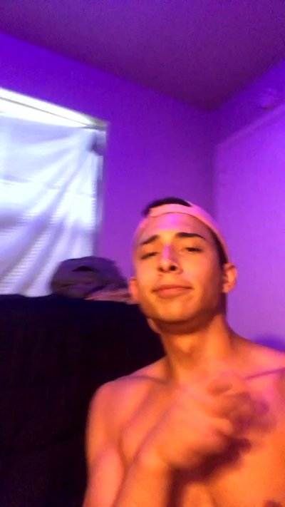 Watch RckyDcky's leaked NSFW video on TwXstars