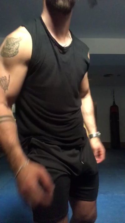 Watch Aingeru's leaked NSFW video on TwXstars