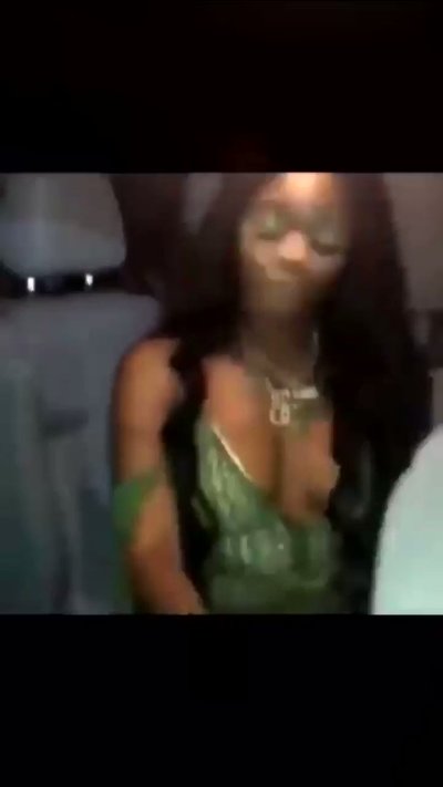 Watch H U N C H O's leaked NSFW video on TwXstars