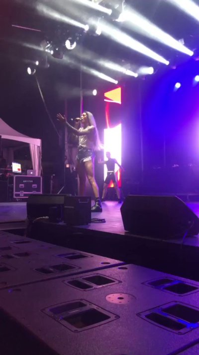 Watch Ari Chanel 💍💎's leaked NSFW video on TwXstars