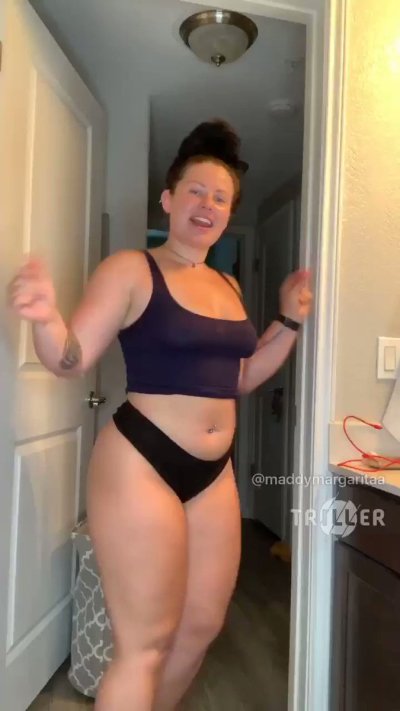 Watch maddy🧁's leaked NSFW video on TwXstars
