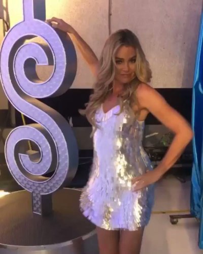 Watch Denise Richards's leaked NSFW video on TwXstars