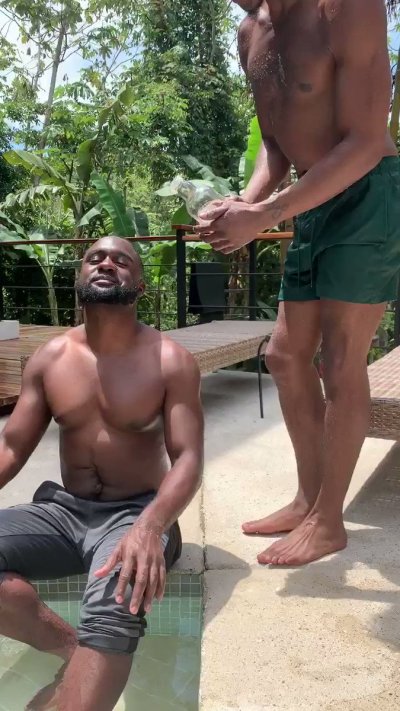 Watch 🍐's leaked NSFW video on TwXstars