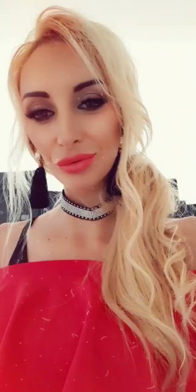 Watch Anita Blanche's leaked NSFW video on TwXstars