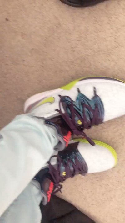 Watch Tonee. 💛's leaked NSFW video on TwXstars