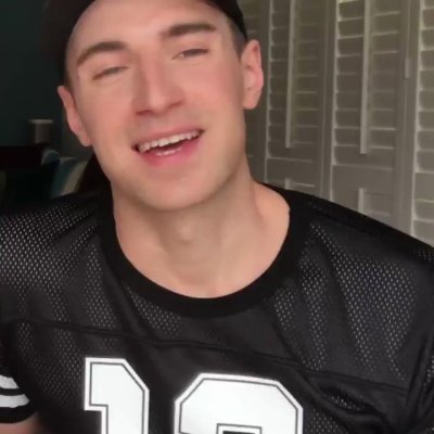 Watch Kayden Gray's leaked NSFW video on TwXstars