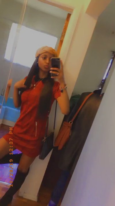 Watch BAE.'s leaked NSFW video on TwXstars