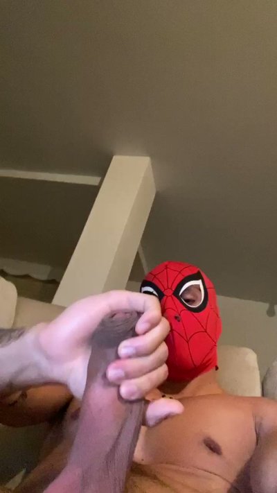 Watch Spartacozz's leaked NSFW video on TwXstars