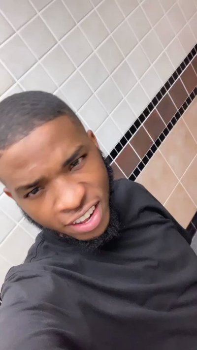 Watch 👑Jus Larry's leaked NSFW video on TwXstars