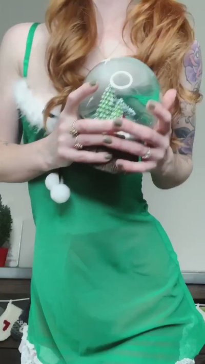 Watch weejulietots's leaked NSFW video on TwXstars