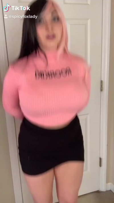 Watch erin eevee's leaked NSFW video on TwXstars