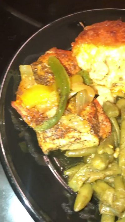 Watch MS. SIX22's leaked NSFW video on TwXstars