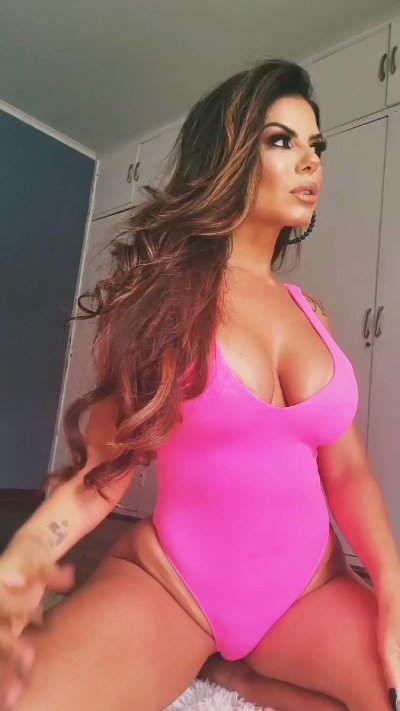 Watch Fabiane Thompson's leaked NSFW video on TwXstars