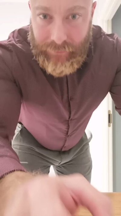 Watch vikingmusclebear's leaked NSFW video on TwXstars