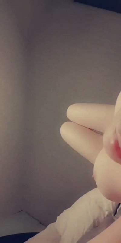 Watch Lotus's leaked NSFW video on TwXstars