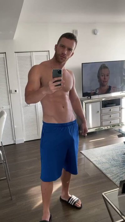 Watch Jake Andrews's leaked NSFW video on TwXstars