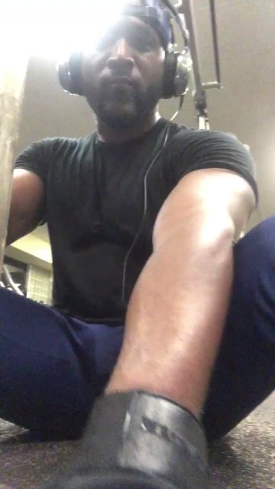 Watch R.D.D's leaked NSFW video on TwXstars