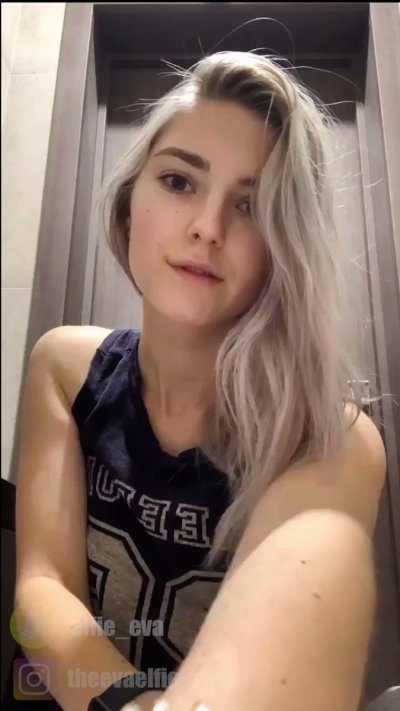 Watch Eva Elfie's leaked NSFW video on TwXstars