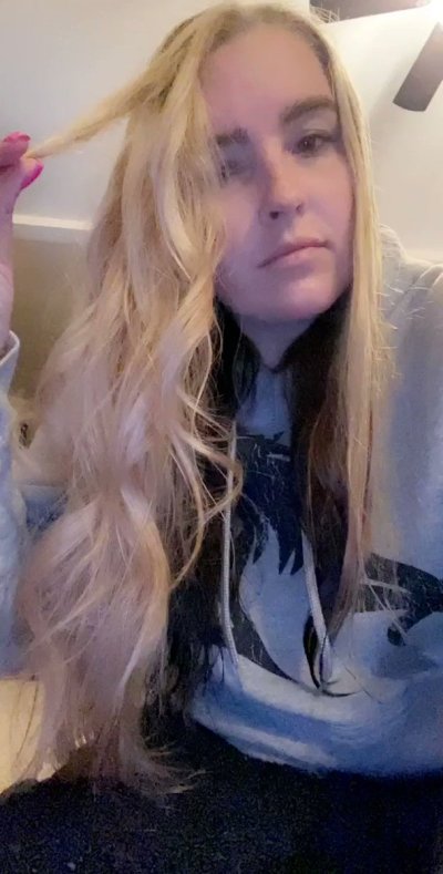 Watch Kaylee's leaked NSFW video on TwXstars